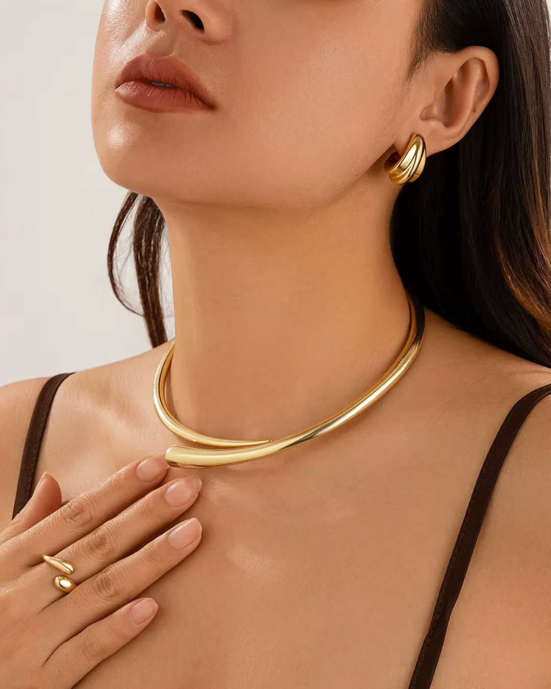 Chiara Metal Choker Chain