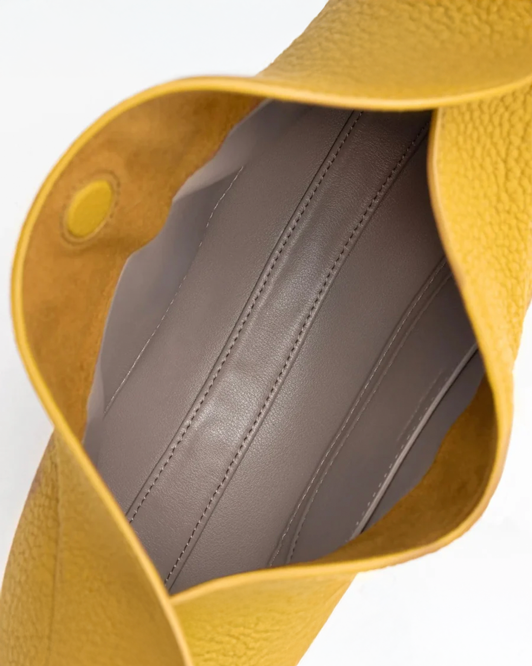 Sac Aura