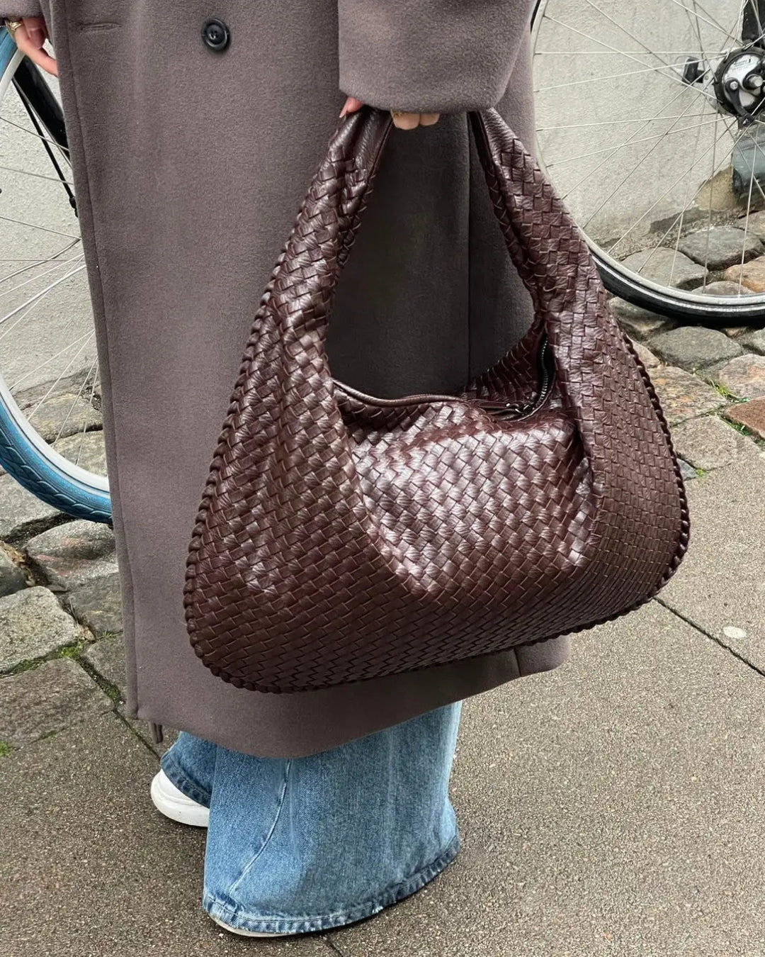 Sophia Woven Bag - Brown