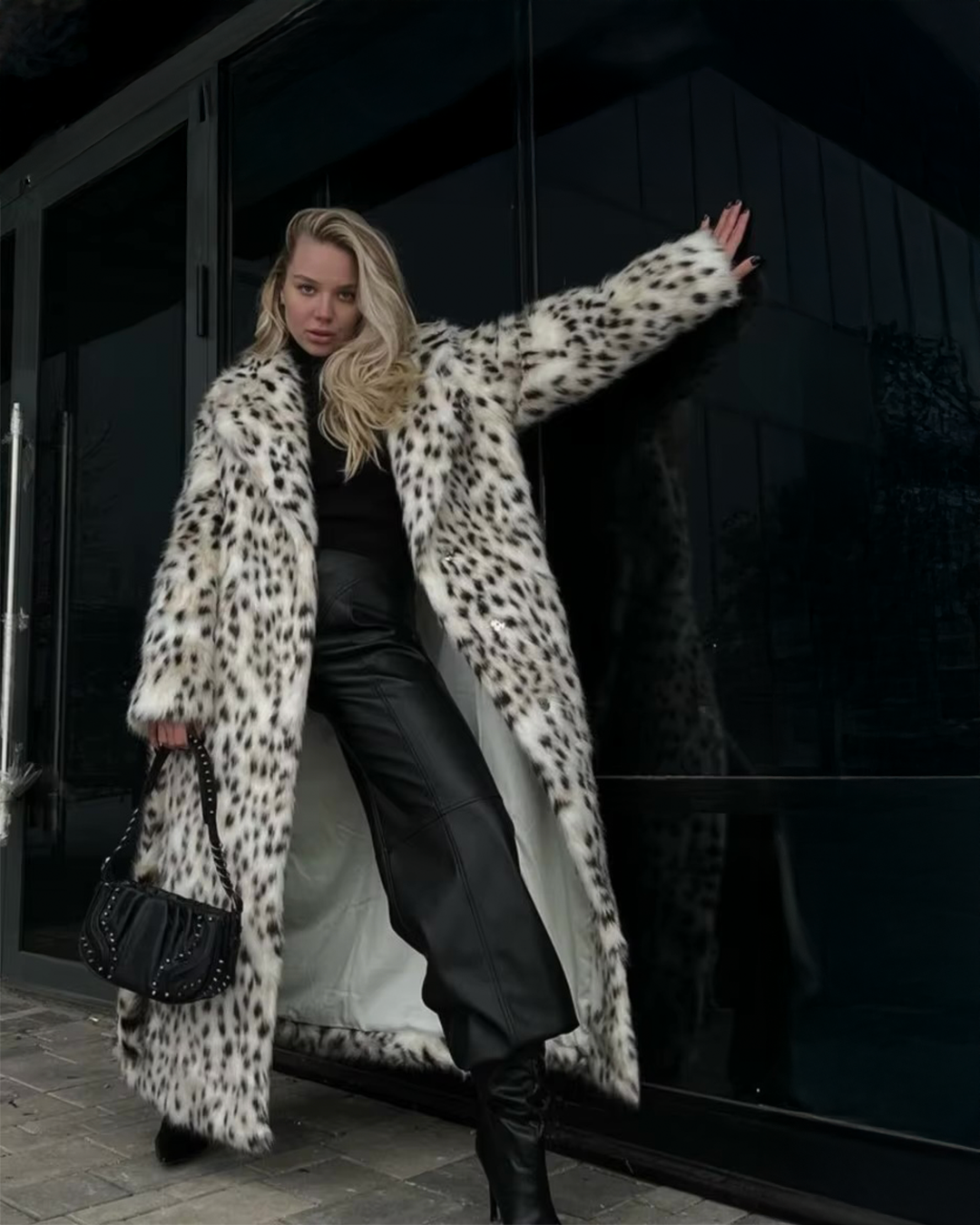 Manteau en fausse fourrure léopard Nova