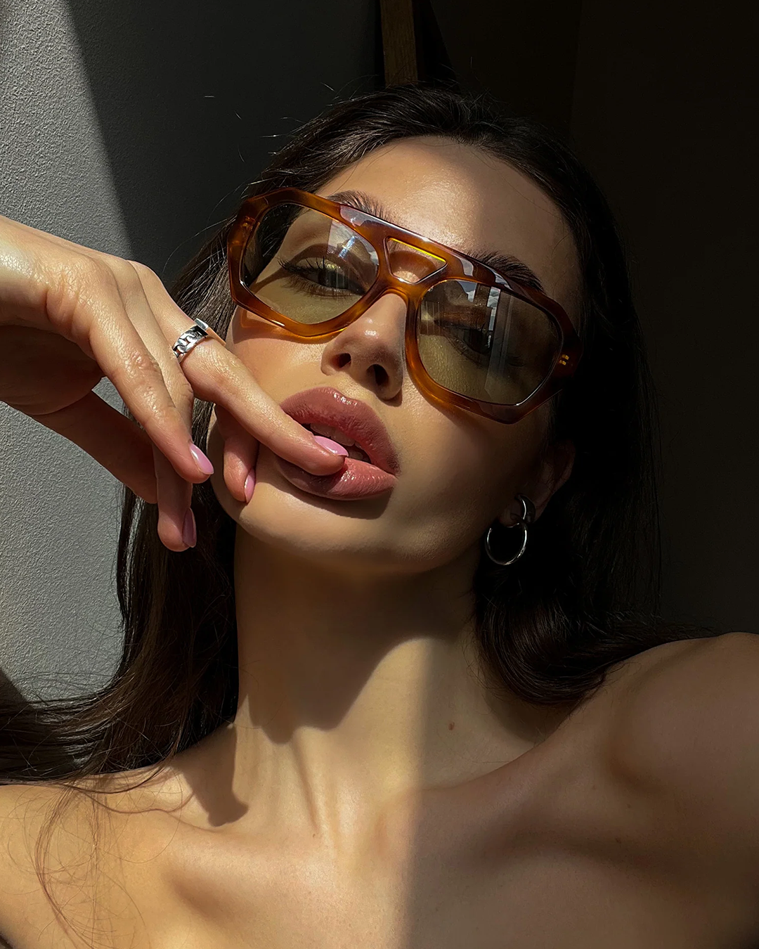 Suki Sunglasses - Amber/Sage